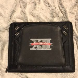 Big 12 folder/keeper
